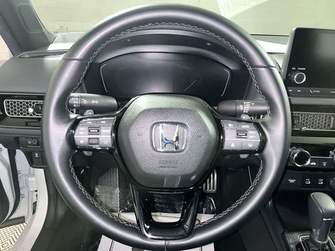Used 2025 Honda Civic Sport image 16
