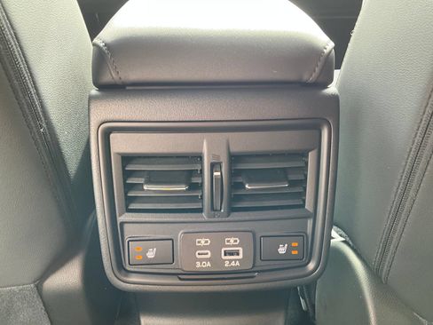New 2026 Subaru Outback Limited AWD/4WD image 30