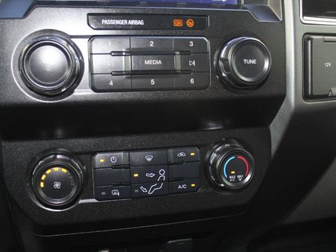 Used 2022 Ford F250 XLT image 35