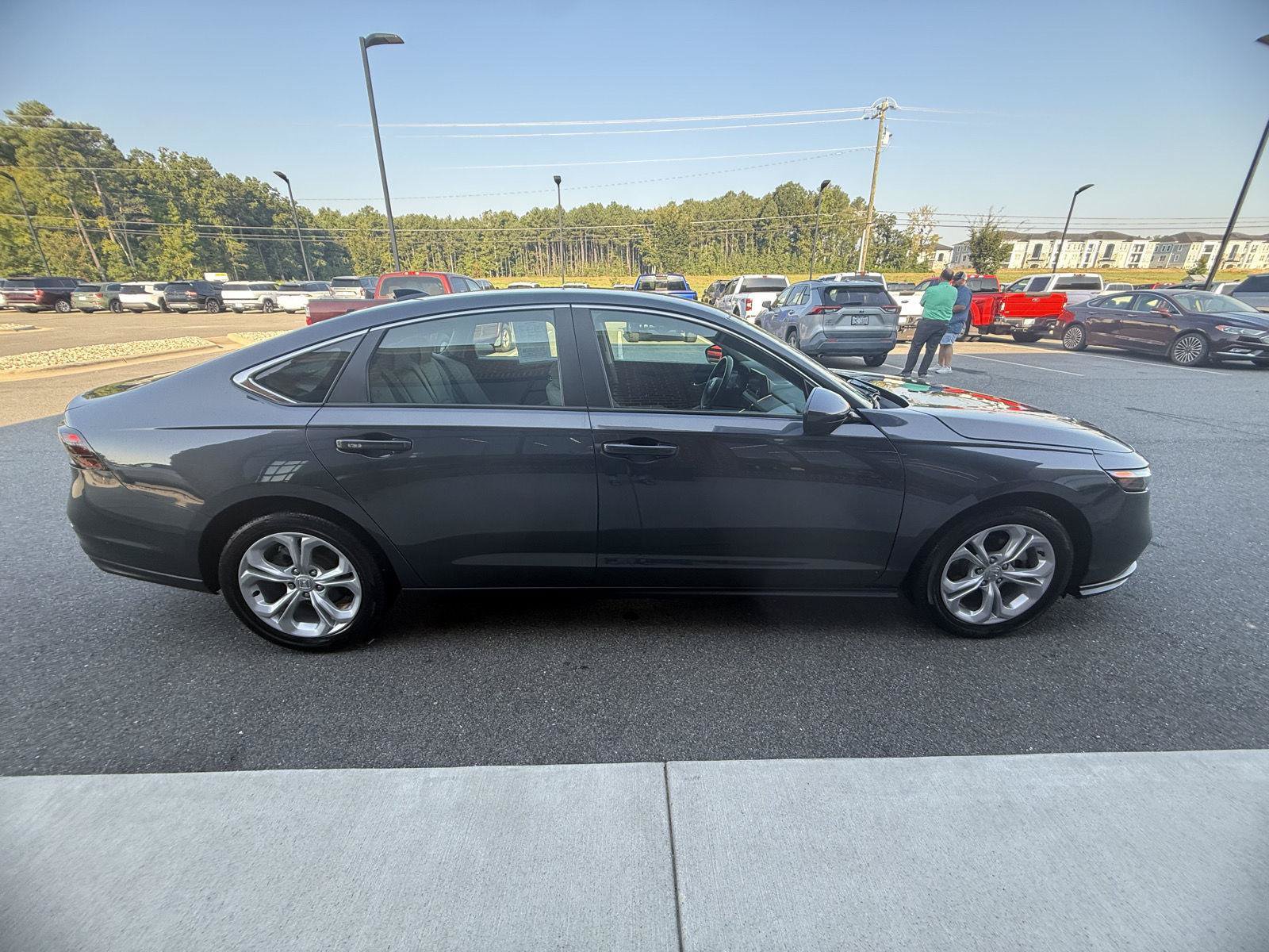 Used 2024 Honda Accord LX image 27