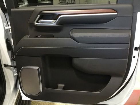 New 2026 GMC Sierra 2500 Denali w/ Denali Reserve Package AWD/4WD image 47
