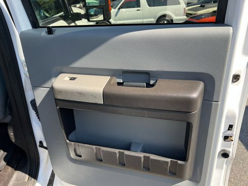 Used 2016 Ford F250 XLT image 13