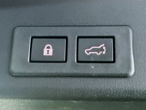 Used 2023 Subaru Ascent Onyx Edition image 31