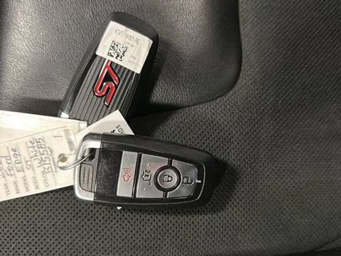 Used 2022 Ford Edge ST w/ Cargo Accessory Package AWD/4WD image 36
