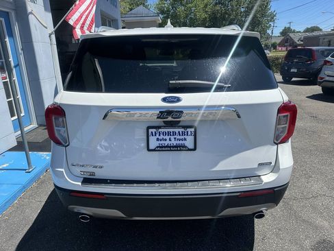 Used 2022 Ford Explorer Limited w/ Hybrid Equipment Group 310A RWD image 10