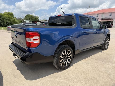 Used 2023 Ford Maverick Lariat w/ Lariat Luxury Package FWD image 3