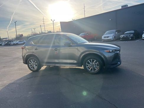Used 2025 MAZDA CX-5 AWD 2.5 S w/ Preferred Package image 4