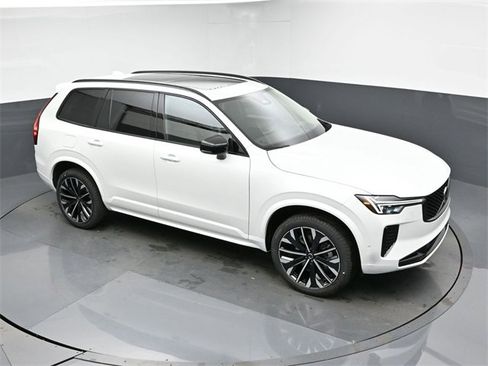 New 2026 Volvo XC90 B6 Ultra w/ Protection Package Premier image 53