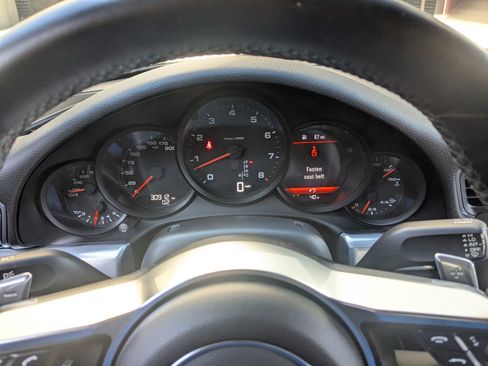 Used 2017 Porsche 911 Carrera S image 21