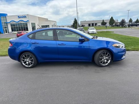 Used 2013 Dodge Dart SXT FWD image 2