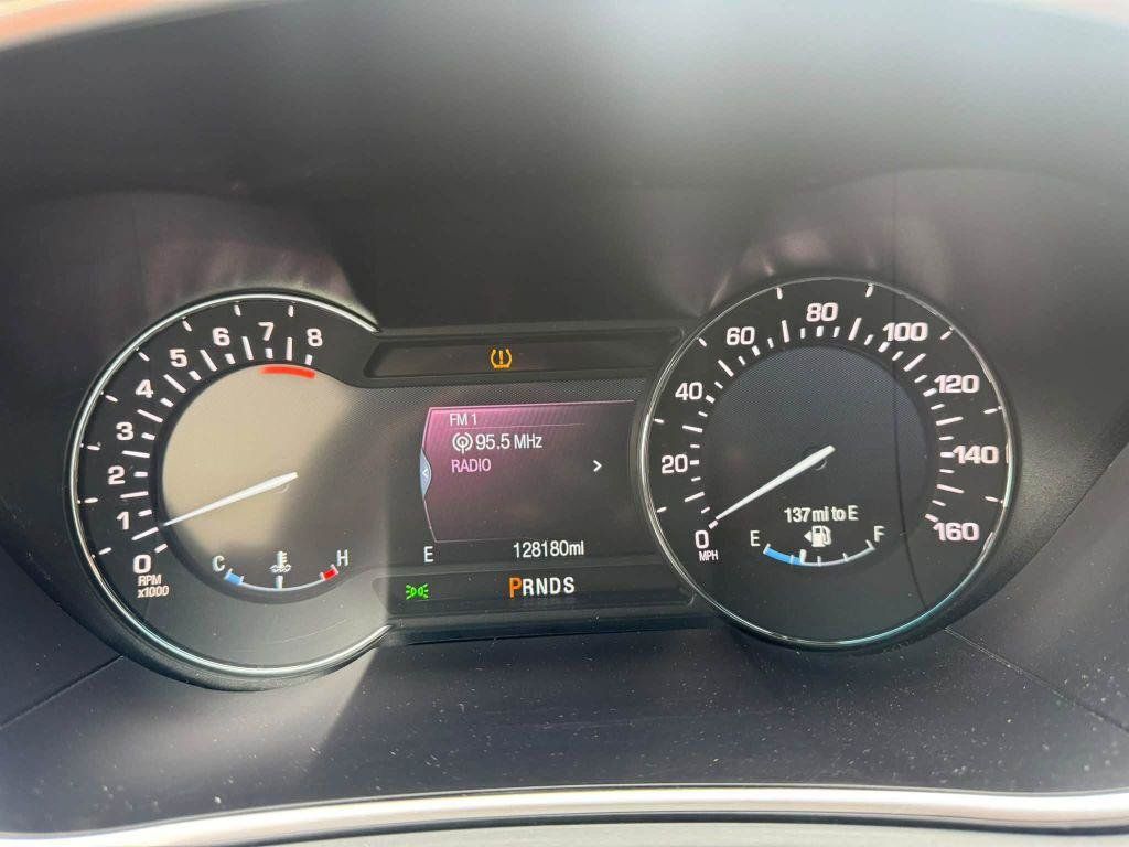 Used 2016 Lincoln MKX Reserve AWD/4WD image 19