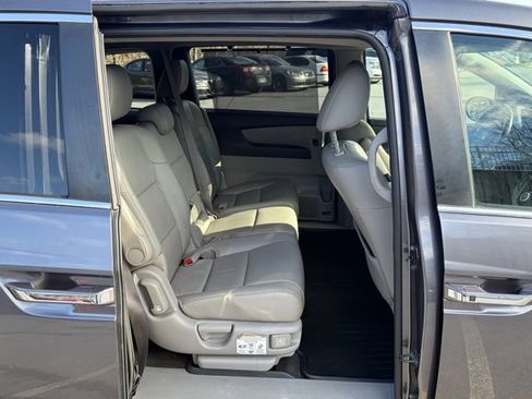 Used 2015 Honda Odyssey EX-L image 31