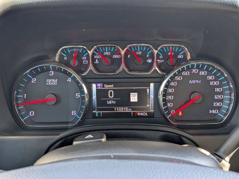 Used 2020 Chevrolet Suburban LT image 31