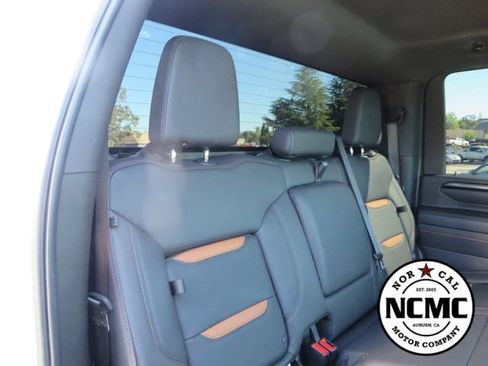 Used 2025 GMC Sierra 2500 AT4 AWD/4WD image 66