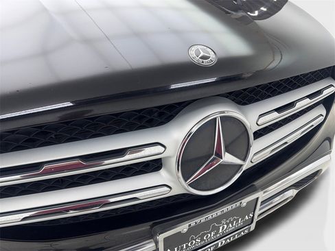 Used 2020 Mercedes-Benz GLC 300 image 24