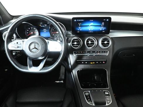 Used 2022 Mercedes-Benz GLC 300 4MATIC image 17