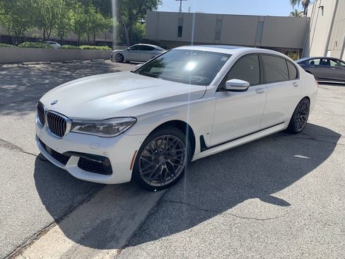 Used 2016 BMW 750i xDrive image 5