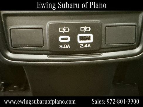 Used 2025 Subaru Forester Premium AWD/4WD image 24