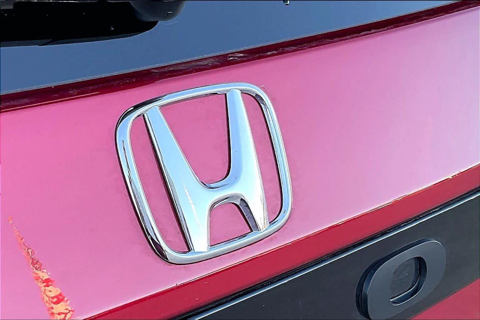 Used 2026 Honda Pilot Black Edition image 30