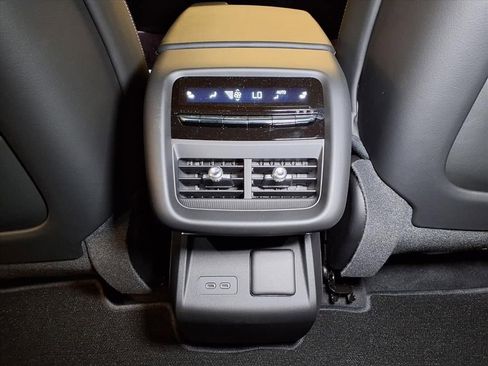 New 2026 Cadillac Lyriq V image 12