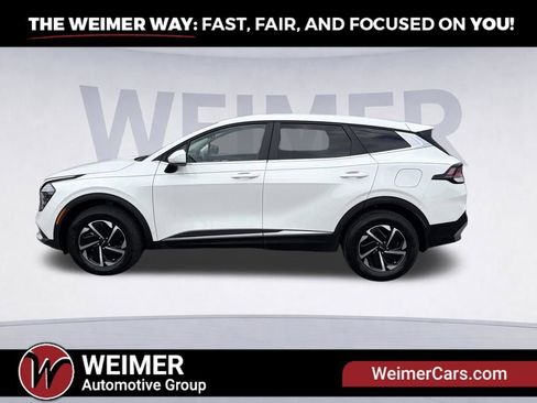 Used 2024 Kia Sportage LX AWD/4WD image 2