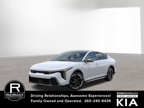 New 2026 Kia K4 GT-Line image 1
