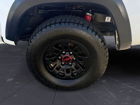 Used 2019 Toyota Tacoma TRD Pro AWD/4WD image 36