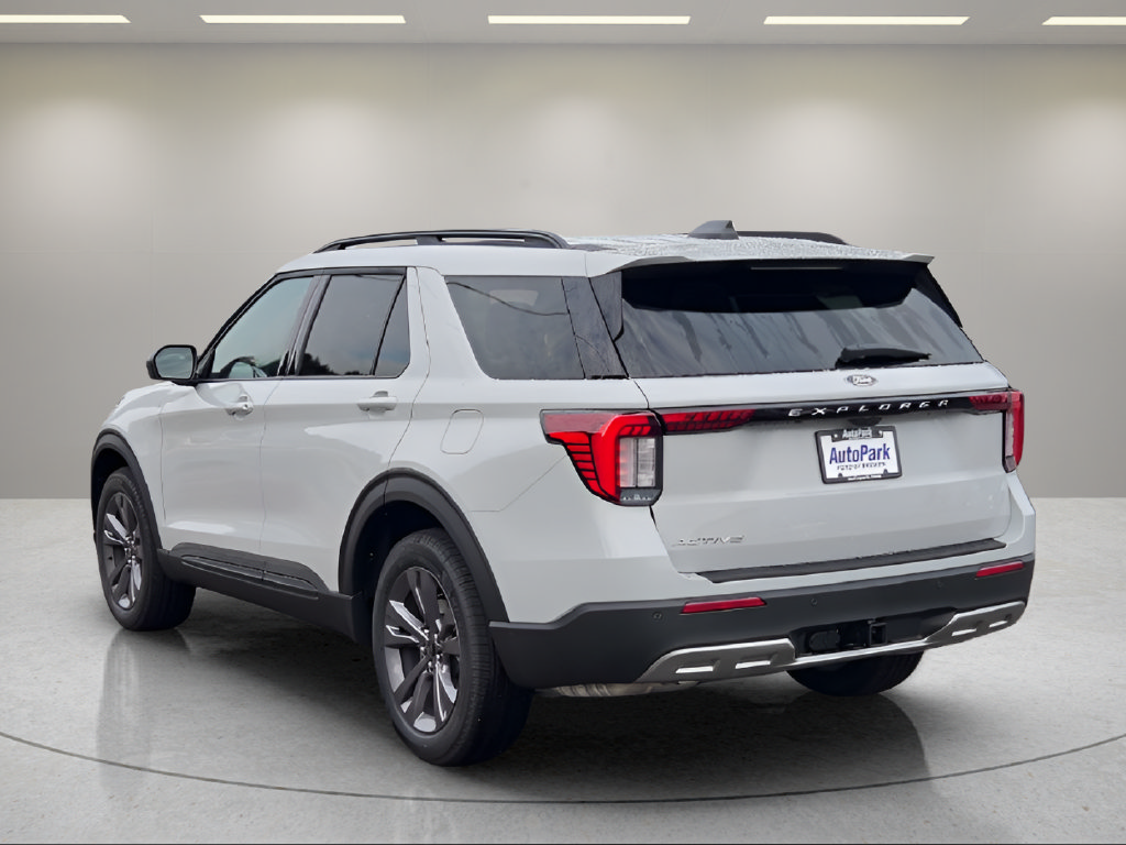 New 2027 Ford Explorer Active AWD/4WD image 5
