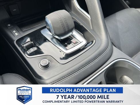 Used 2022 Jaguar E-PACE AWD/4WD image 32