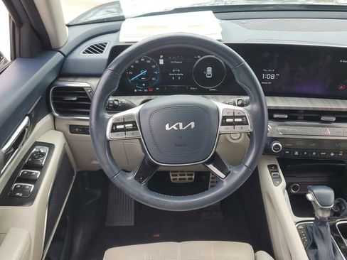 Certified 2024 Kia Telluride SX FWD image 13
