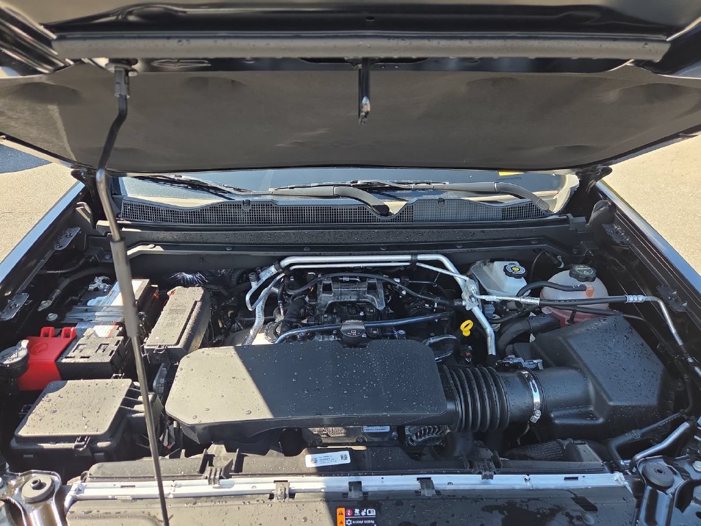 Used 2026 Chevrolet Colorado Trail Boss AWD/4WD image 22