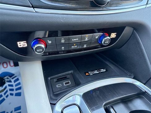 Used 2023 Buick Enclave Essence w/ Experience Buick Package image 19