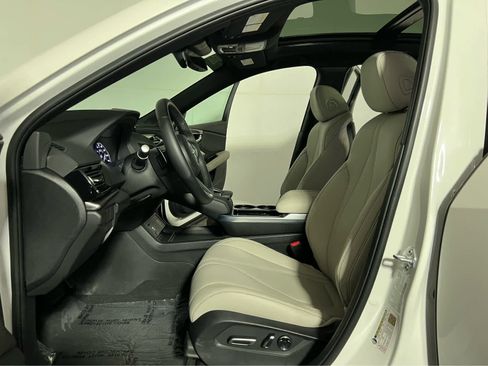 Used 2025 Acura RDX SH-AWD image 20