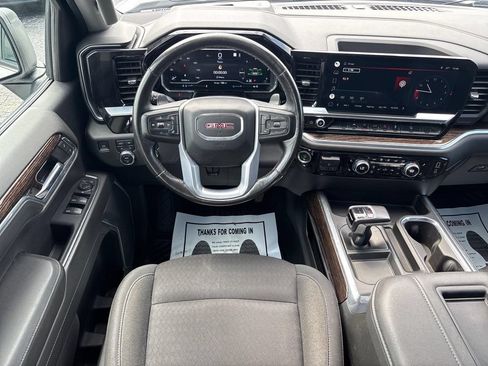 Used 2022 GMC Sierra 1500 Elevation w/ X31 Off-Road Package AWD/4WD image 24