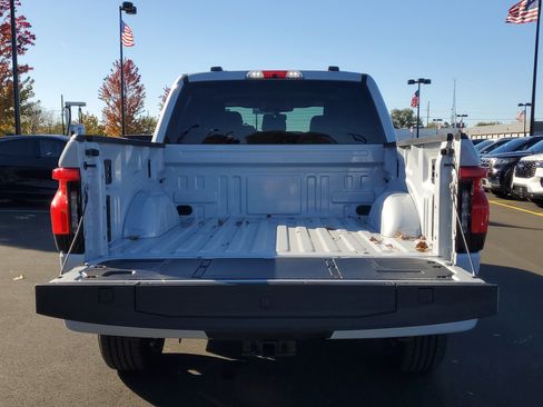 New 2025 Ford F150 Lightning Flash image 7