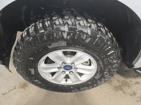 Used 2018 Ford F150 XLT w/ Equipment Group 301A Mid image 11