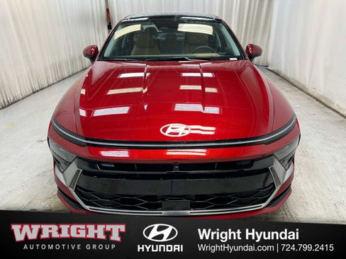 New 2025 Hyundai Sonata Limited image 2