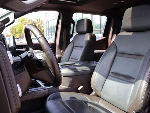 Used 2021 GMC Sierra 1500 Denali w/ Denali Ultimate Package AWD/4WD image 36