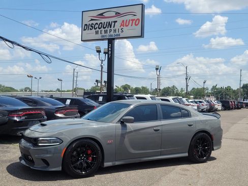 Used 2019 Dodge Charger Scat Pack w/ Dynamics Package RWD image 1