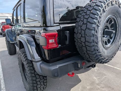 Used 2026 Jeep Wrangler Unlimited Rubicon AWD/4WD image 7