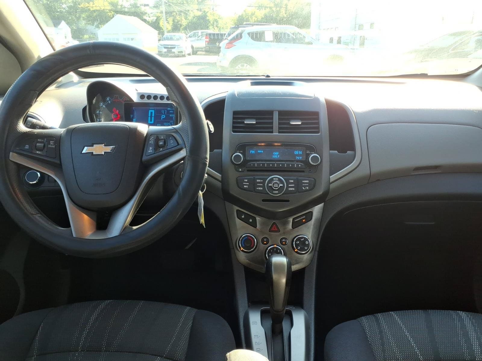 Used 2014 Chevrolet Sonic LT FWD image 6
