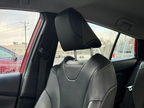 Used 2020 Toyota Prius Prime Limited image 25