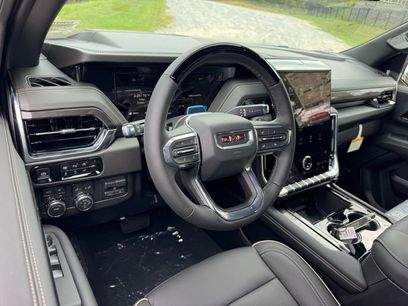 New 2026 GMC Yukon Elevation