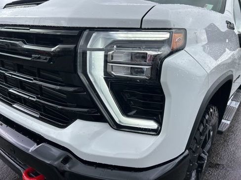 New 2026 Chevrolet Silverado 2500 LT w/ Trail Boss Package AWD/4WD image 9