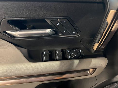 Used 2025 GMC Hummer EV 3X w/ LPO, Sport Package AWD/4WD image 28