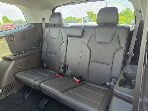 Used 2022 Kia Telluride SX w/ Towing Package FWD image 35