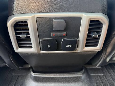 Used 2021 Ford F250 Platinum w/ FX4 Off-Road Package AWD/4WD image 17