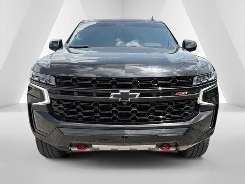 Used 2024 Chevrolet Tahoe Z71 w/ Luxury Package AWD/4WD image 2