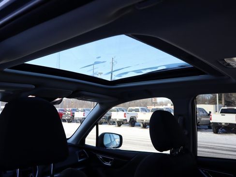 Used 2021 Subaru Forester Premium image 19