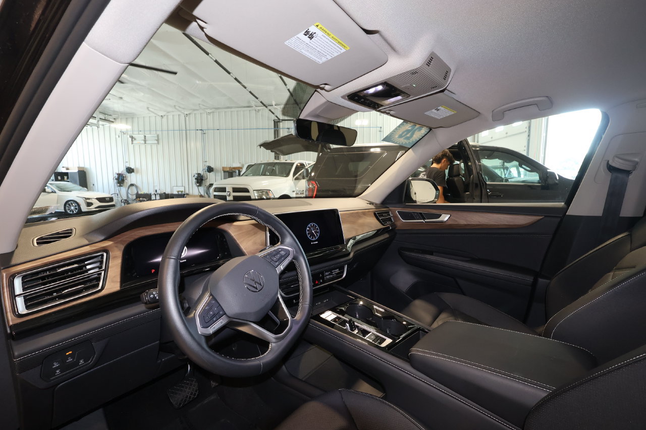Used 2026 Volkswagen Atlas SE AWD/4WD image 9
